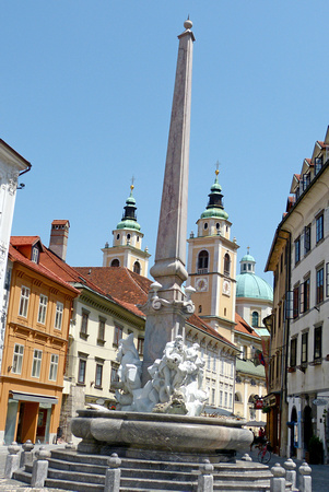 Robbov vodnjak Mestni trg, Ljubljana