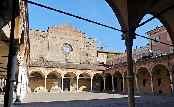 Bologna  Santa Maria dei Servi