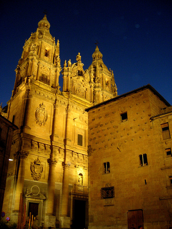 Clerecia & Casa de las Conchas Salamanca